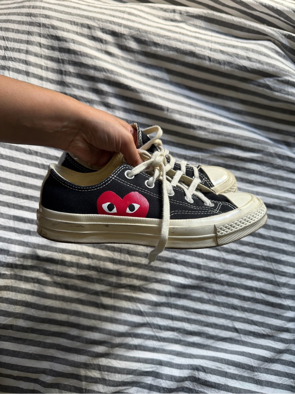 Comme des Garcons Kids Black Canvas Sneakers with Red Heart